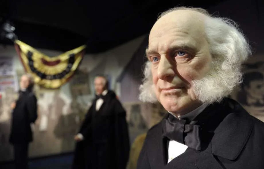 ESSAY: MY FAVORITE PRESIDENTS